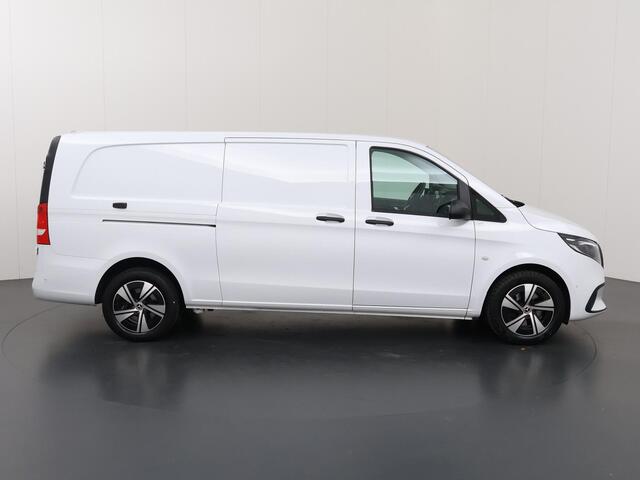 Mercedes-Benz VITO 116 CDI L3 Select | Stoelverwarming | Trekhaak 2.500kg | 3 zits | Parkeersensoren Voor + Achter | LED koplampen |