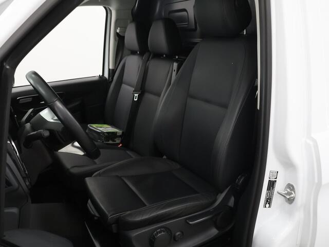 Mercedes-Benz VITO 116 CDI L3 Select | Stoelverwarming | Trekhaak 2.500kg | 3 zits | Parkeersensoren Voor + Achter | LED koplampen |