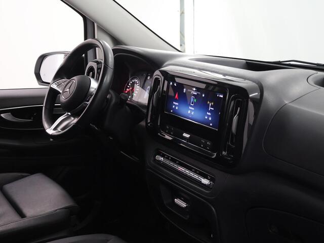 Mercedes-Benz VITO 116 CDI L3 Select | Stoelverwarming | Trekhaak 2.500kg | 3 zits | Parkeersensoren Voor + Achter | LED koplampen |