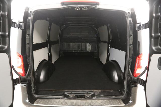 Mercedes-Benz VITO 111 CDI | Airco | Cruise | 3 Zits | Trekhaak | Navi | Parkeersens.