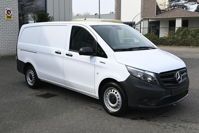 Mercedes-Benz VITO eVito 112 L2 261km WLTP 66 kWh Snellader, Camera, Achterdeuren, Apple Carplay/Android Auto