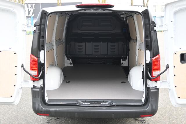 Mercedes-Benz VITO eVito 112 L2 261km WLTP 66 kWh Snellader, Camera, Achterdeuren, Apple Carplay/Android Auto