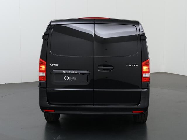 Mercedes-Benz VITO Bestelwagen 114 CDI L2 PRO | Achteruitrijcamera | Climate Control | Trekgewicht 2500 kg | Bumper en stootlijsten carrosseriekleur |