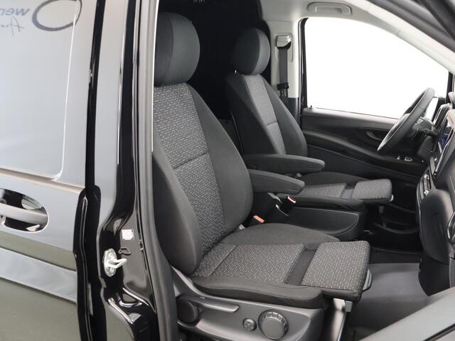 Mercedes-Benz VITO Bestelwagen 114 CDI L2 PRO | Achteruitrijcamera | Climate Control | Trekgewicht 2500 kg | Bumper en stootlijsten carrosseriekleur |