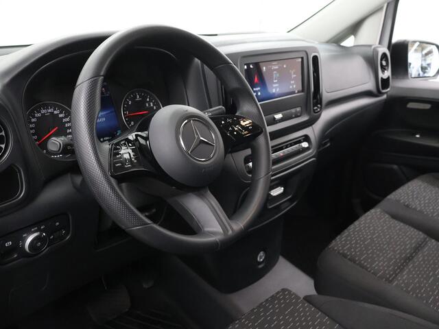 Mercedes-Benz VITO 116 CDI | L2 | PRO | AUTOMAAT | NAVIGATIE | TREKHAAK | STOELVERWARMING | CAMERA | CRUISE CONTROL | AIRCO | BETIMMERDE LAADRUIMTE | 3-ZITS | CERTIFIED