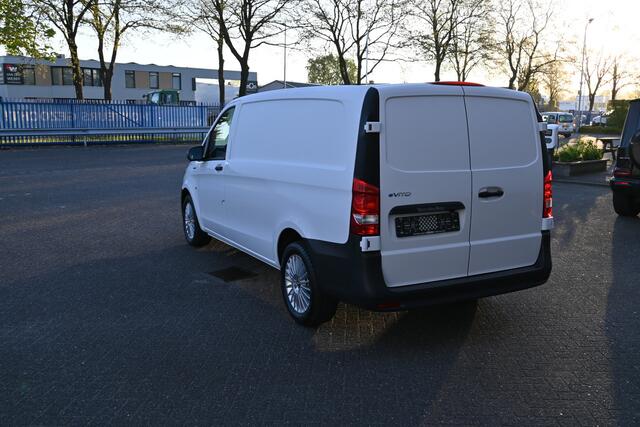 Mercedes-Benz VITO eVito 112 Facelift L2 60 kWh Snellader, Smartphone integratiepakket, Leder stuur, Winter pakket, Etc.