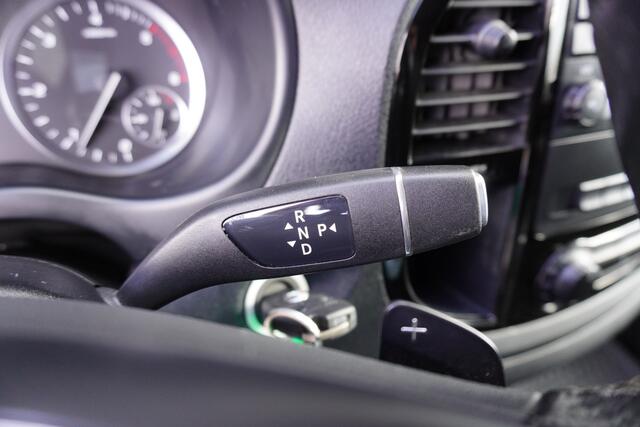 Mercedes-Benz VITO 114 CDI 136pk Automaat Lang L2 Trekhaak Apple Carplay Camera Navi Stoelverwarming Cruise control
