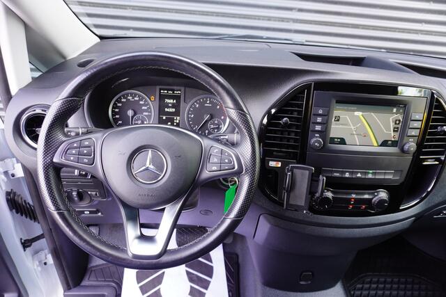 Mercedes-Benz VITO 140pk Automaat Extra Lang L3 XL Apple Carplay Navigatie Trekhaak ACC Cruise control Airco Stoelverwarming