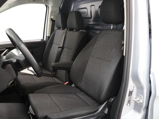 Mercedes-Benz VITO 119 CDI | Aut. | XL L3 | Pro | Dubbele Schuifdeur | 3-zits | Parkeercamera | LM Velgen | Stoelverwarming | Cruise Control | Apple Carplay/Android Auto | Certified