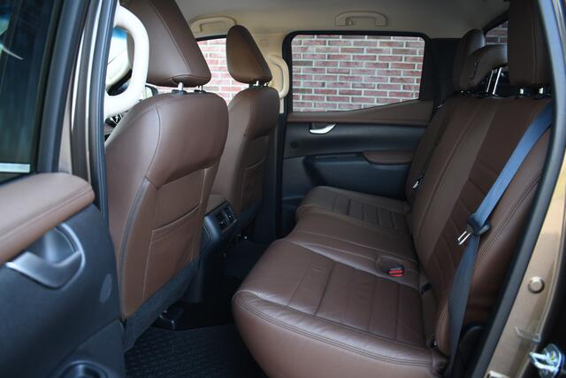 Mercedes-Benz X-Klasse 250 d 4MATIC Power Trekh 360-cam 19inch Leder