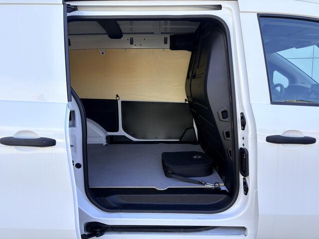 Mercedes-Benz eCitan 112 51 kWh 122PK L1 Base 284 WLTP 98,8 (SOH) MBUX Trekhaak 75kW Snelladen Apple Carplay Cruise Control Laadkabel