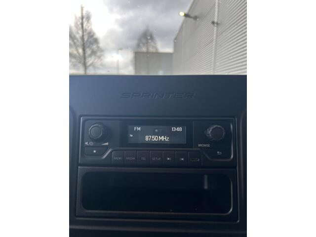 Mercedes-Benz eSprinter eSprinter L2H2 55 kWh