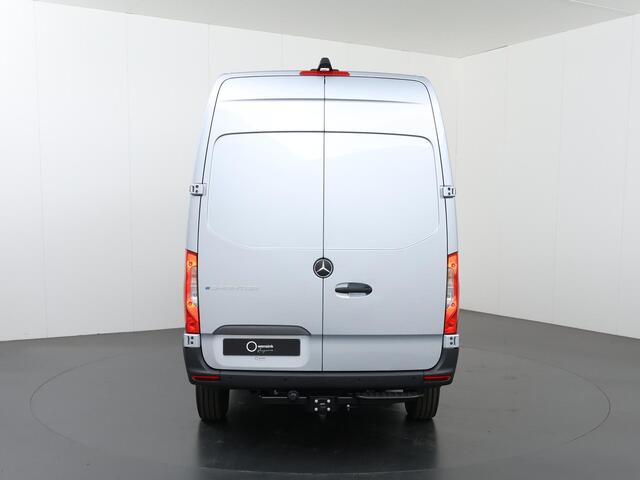 Mercedes-Benz eSprinter 314 GB L2 RWD PRO | Trekhaak | 3 zits | Achteruitrijcamera | Climate Control | Cruise Control | Airco |