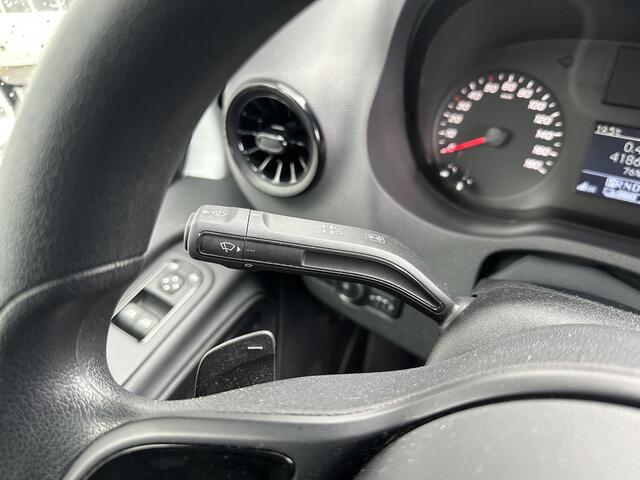 Mercedes-Benz eSprinter eSprinter L2H2 Snelladen Leer Camera Airco 41kWh 100% Elektrisch