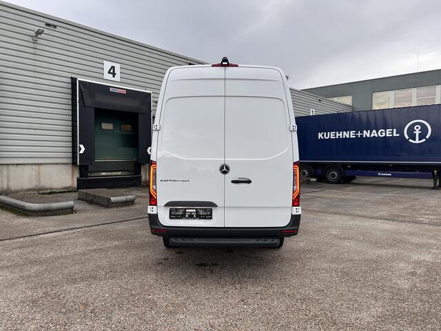 Mercedes-Benz eSprinter 320 L2 Pro 81kWh | Automaat | Cruise Control | Stoelverwarming | Navigatie | Airco