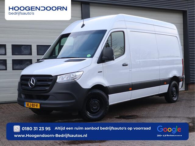 Mercedes-Benz eSprinter eSprinter 55 kWh 100% Elektrisch L2H2 - Camera - Airco