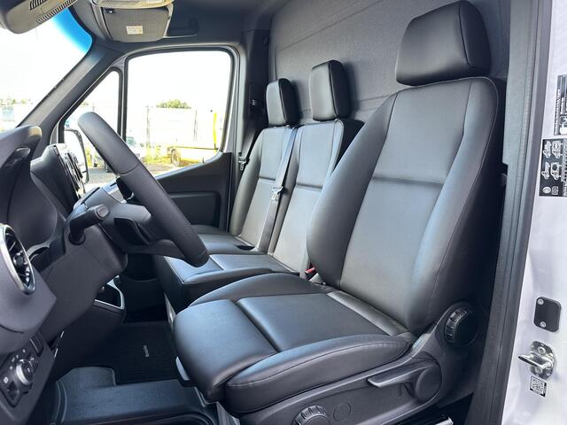 Mercedes-Benz eSprinter 81kWh Geisoleerde Bakwagen 4250kg GVW 212km Actieradius