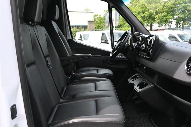 Mercedes-Benz eSprinter 314 L2H2 Pro 81kWh RWD DC opladen 115kW, Geveerde stoel, Etc.