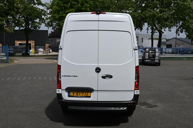 Mercedes-Benz eSprinter 314 L2H2 Pro 81kWh RWD DC opladen 115kW, Geveerde stoel, Etc.