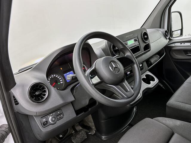 Mercedes-Benz eSprinter eSprinter L2H2 55 kWh Camera Stoelverwarming 168km actieradius Betimmering