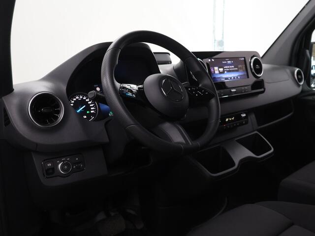 Mercedes-Benz eSprinter 314 | 81 KWH | L2 H2 | PRO | 292 KM RANGE | TREKHAAK 2000KG. | STOELVERWARMING | ELK. STANDVERWARMING | PARKEERCAMERA | CERTIFIED