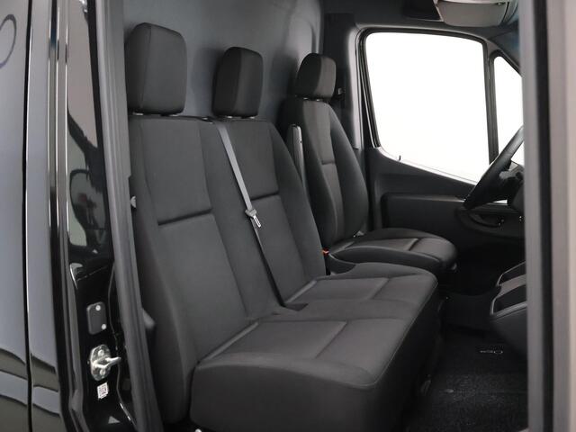 Mercedes-Benz eSprinter 314 | 81 KWH | L2 H2 | PRO | 292 KM RANGE | TREKHAAK 2000KG. | STOELVERWARMING | ELK. STANDVERWARMING | PARKEERCAMERA | CERTIFIED
