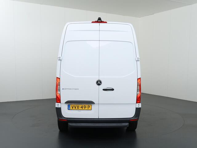 Mercedes-Benz eSprinter L2 H2 55 kWh