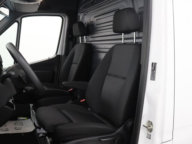 Mercedes-Benz eSprinter L2 H2 55 kWh