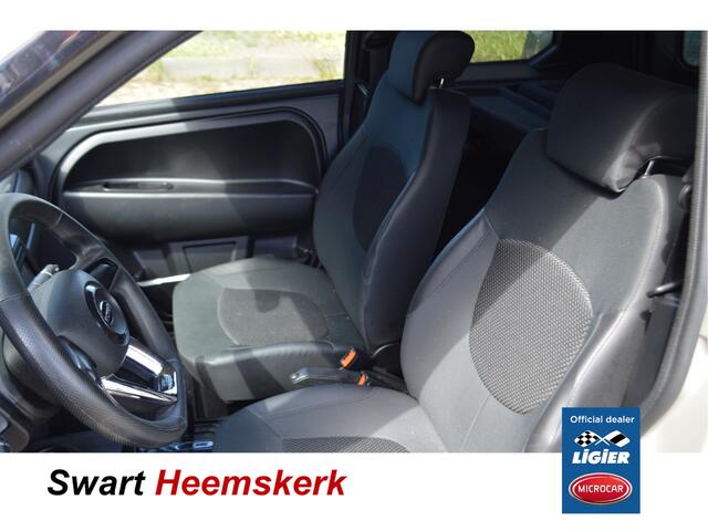 Microcar M.GO Brommobiel 6 Must Sun DCi | Airconditioning | Stuurbekrachtiging | 1e eigenaar