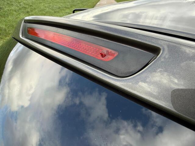 Microcar M.GO Brommobiel Initial Achteruitrijcamera | DAB + | BT Audio | Centrale vergrendeling met afstandsbediening