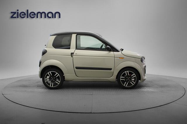 Microcar M.GO dCi Champagne - 2022 - 3.087 Km - Airco, Stuurbekrachtiging