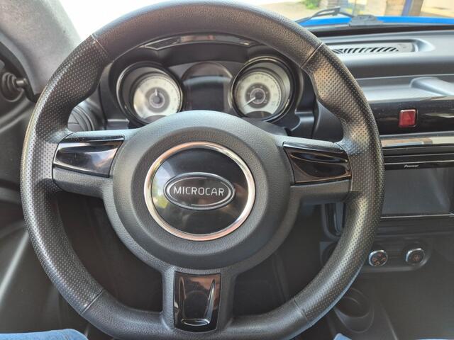 Microcar M.GO 6 X COLORPACK RED + AIRCONDITIONING
