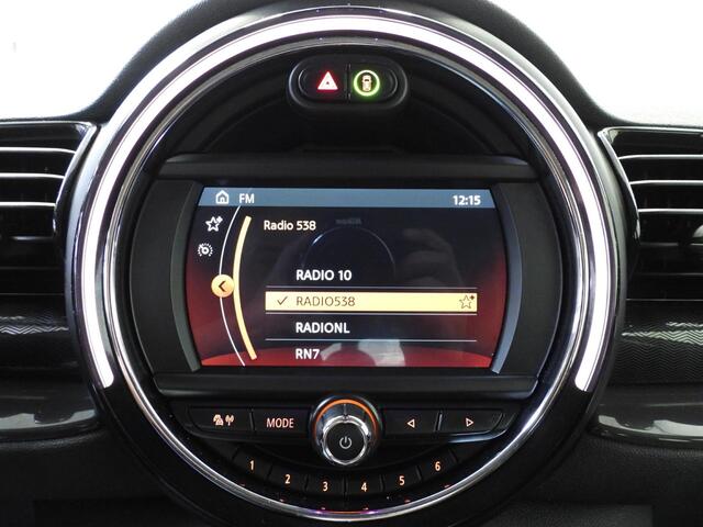 Mini CLUBMAN Mini 1.5 One Salt NAVI/CLIMA/PDC/17"LMV!