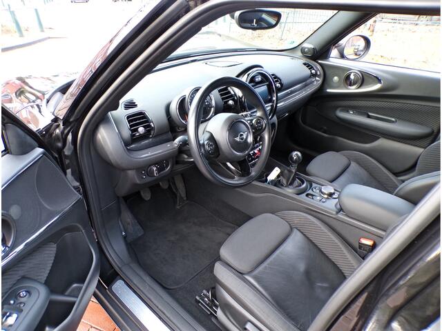 Mini CLUBMAN Mini 1.5 One Chili Serious Business DEALER/ONDERHOUDEN 2E EIGENAAR