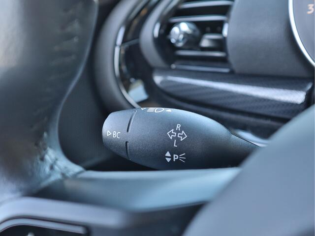 Mini CLUBMAN Mini 1.5 One Business Edition Mini onderhoudscontract t/m 10-07-2028 | Camera | Automaat |