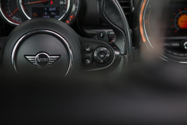 Mini CLUBMAN Mini 2.0 JCW ALL4 Chili | Pano |
