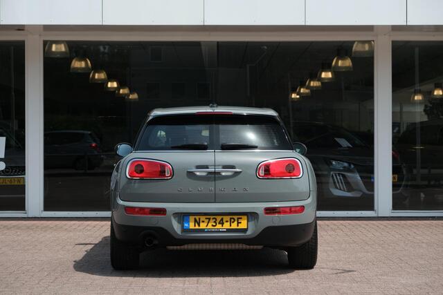 Mini CLUBMAN 1.5 102pk One | Airco | 18" velgen | PDC | Stoelverwarming