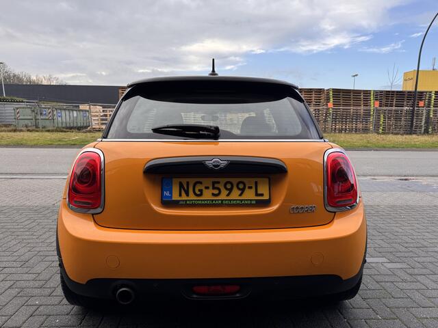 Mini COOPER Mini 1.5 Pepper Business | 1E EIGENAAR | 12MND GARANTIE | AUTOMAAT | NAVI |