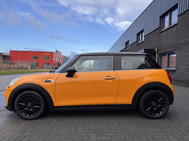 Mini COOPER Mini 1.5 Pepper Business | 1E EIGENAAR | 12MND GARANTIE | AUTOMAAT | NAVI |