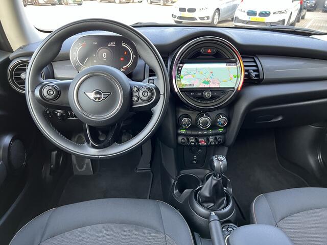 Mini COOPER Mini 1.5 LED 18 inch Navi Plus DAB PDC Facelift