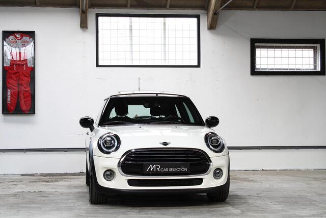 Mini COOPER Mini 1.5 | Business | Panoramadak | Keyless | LED | Apple Carplay | NL auto | BTW |