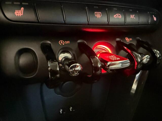 Mini COOPER 1.5 136 pk Led/pdc/17 inch/stoelverwarming/apple carplay/all wheater banden