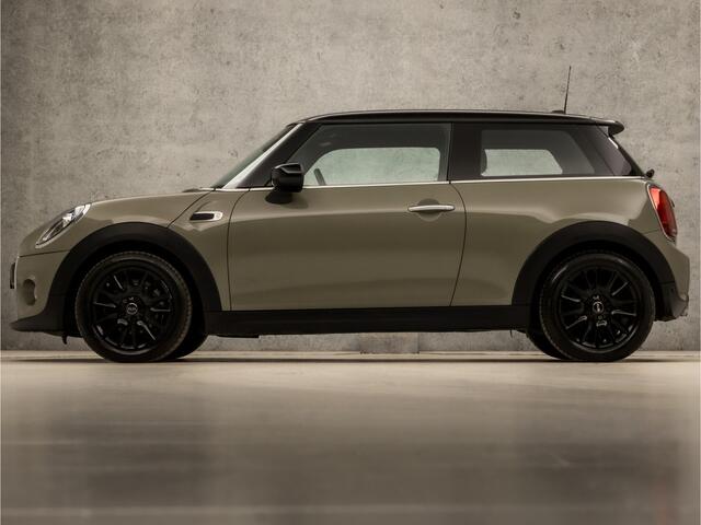 Mini COOPER Mini 1.5 Chili Sport (NAVIGATIE, DEALER ONDERHOUDEN, CLIMATE, LED KOPLAMPEN, SPORTSTOELEN, CRUISE, PARKEERSENSOREN, LM VELGEN, NIEUWSTAAT)