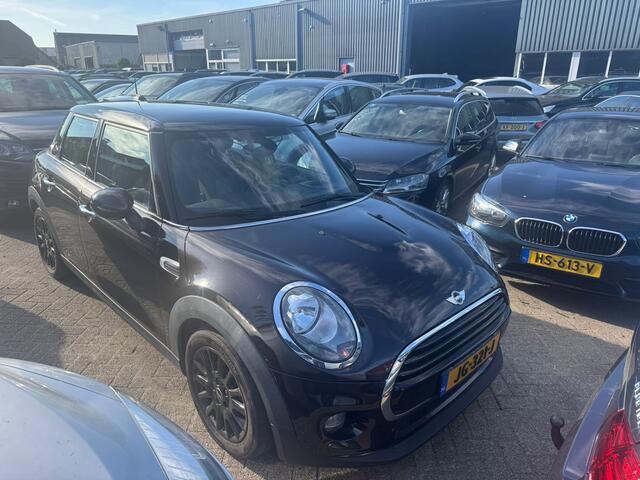 Mini COOPER Mini 1.5 Pepper Business