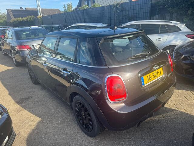 Mini COOPER Mini 1.5 Pepper Business