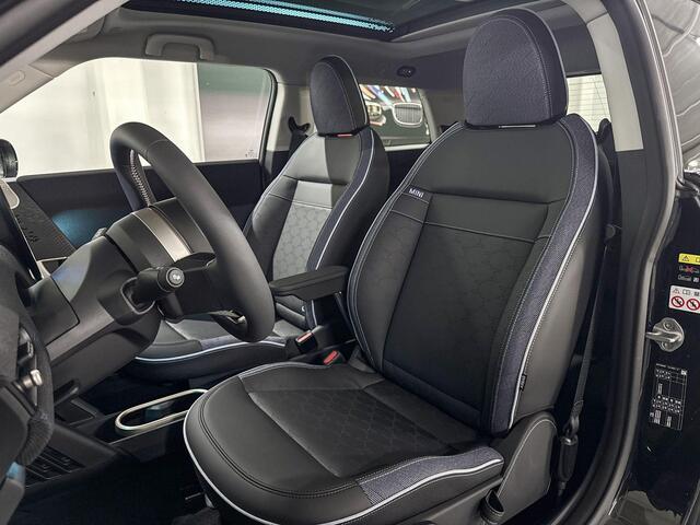 Mini COOPER E | Classic Uitvoering | Pakket L | 17" Parallel Spoke 2-tone