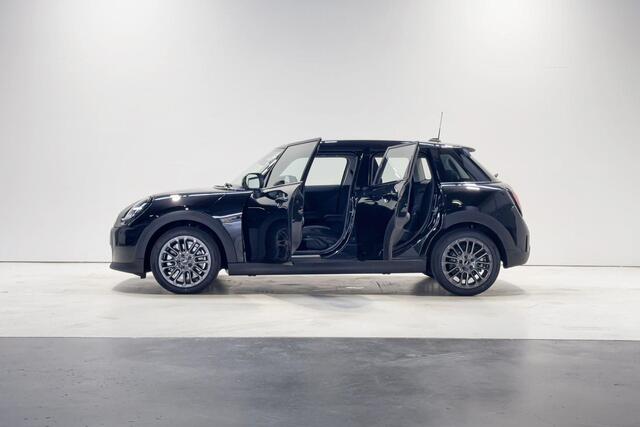 Mini COOPER 5-deurs Essential XS | 17" LM U-Spoke Grey