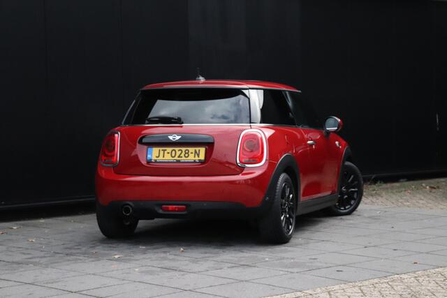 Mini COOPER Mini 1.5 136 PK Business | PANO-DAK | HALF LEDER | PDC | NAVI | CRUISE | AIRCO |