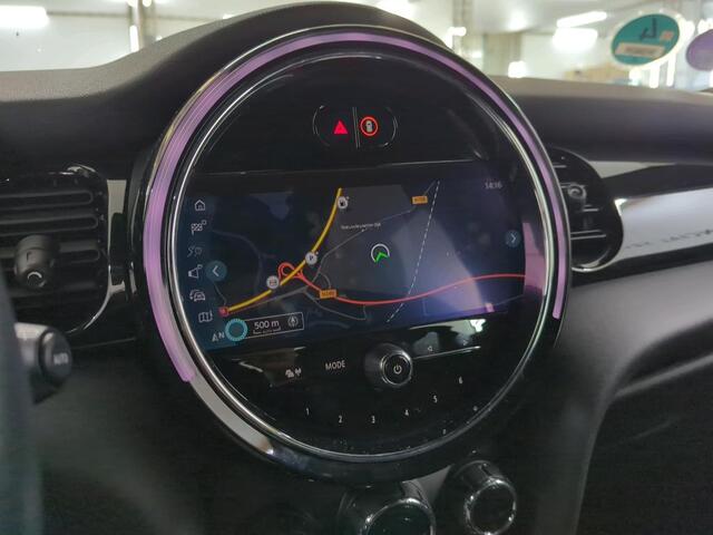 Mini COOPER Mini 1.5 Business Edition nl-auto | navi | camera