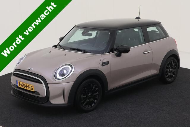 Mini COOPER Mini 1.5 Camden Edition NL-AUTO | 1/2 LEDER